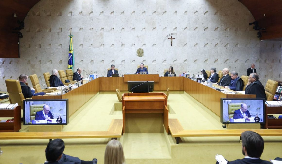STF julga constitucional política de cotas na UnB