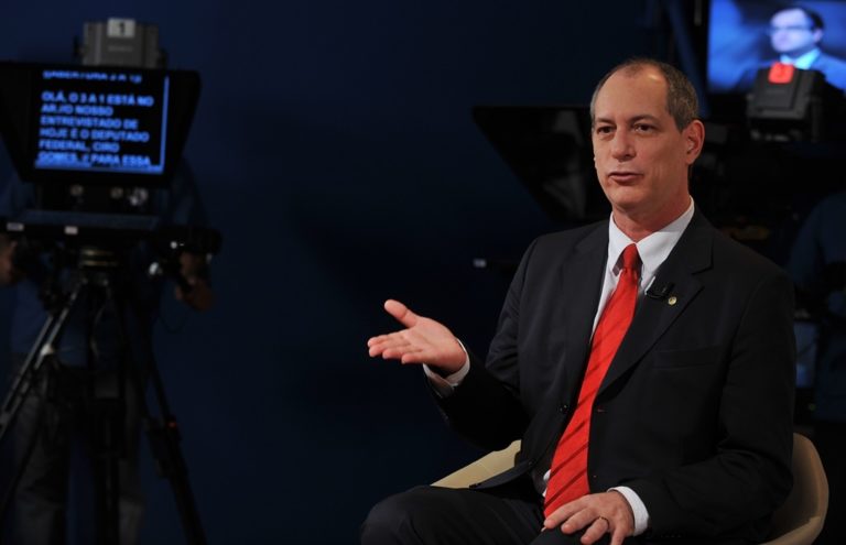 Ciro abre série de entrevistas dos presidenciáveis ao Jornal Nacional