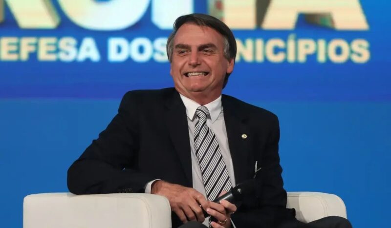 Em carta, Bolsonaro defende Bolsa Família com 'auditoria'