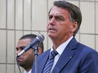 Bolsonaro desiste do PR, e Ciro começa ofensiva para conseguir apoio