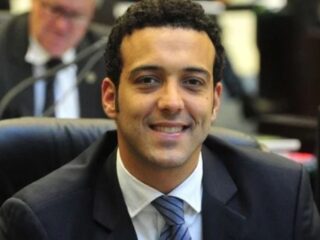 Deputado estadual Bernardo Ribas Carli morre em queda de avião no PR
