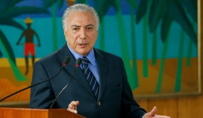 Em busca de alternativas para os venezuelanos, Temer reúne ministros