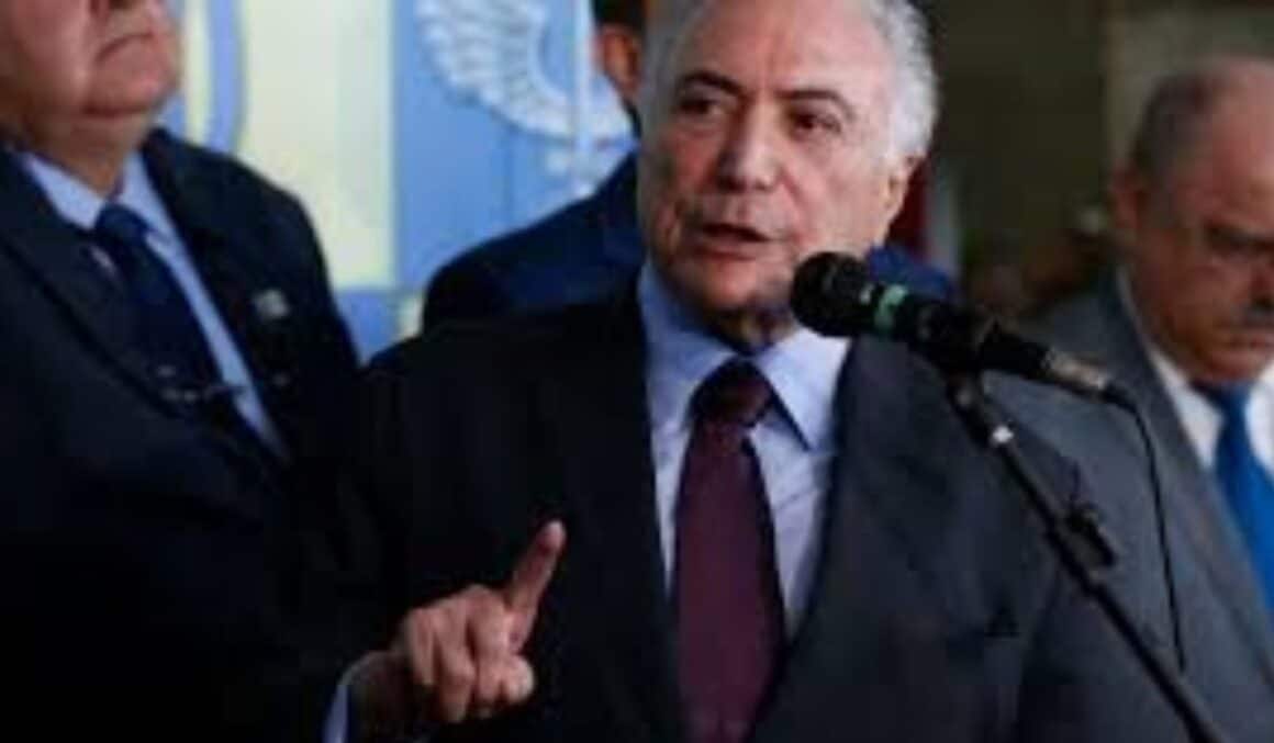 Temer diz que está “satisfeitíssimo” com intervenção Temer diz que está “satisfeitíssimo” com intervenção