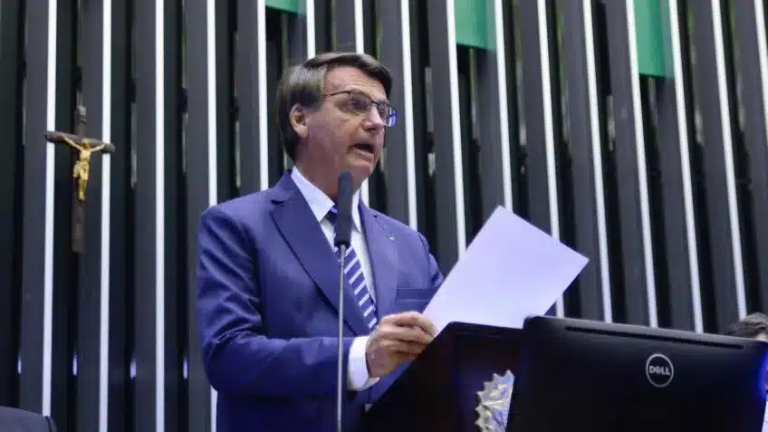Jair Bolsonaro já está no Congresso Nacional