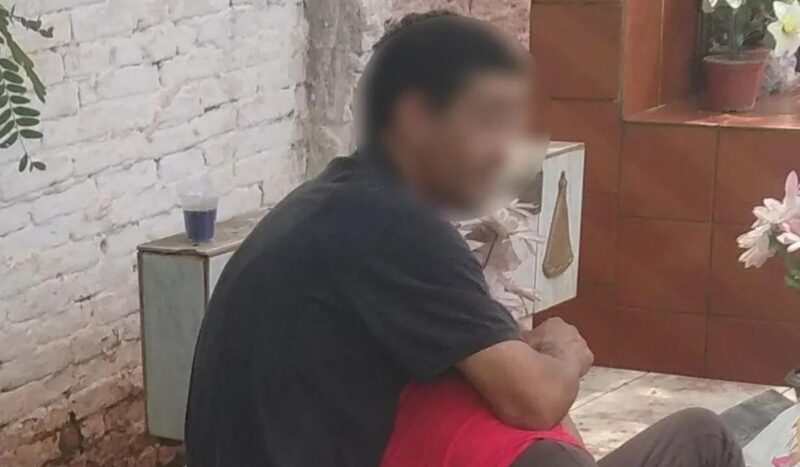 Casal é preso após ser flagrado fazendo sexo em cemitério