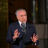 Temer diz que prisão vitimizaria Bolsonaro: 'Não seria útil ao país'