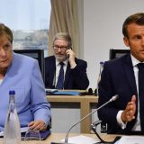 Emmanuel Macron Promete Novo Governo em Breve