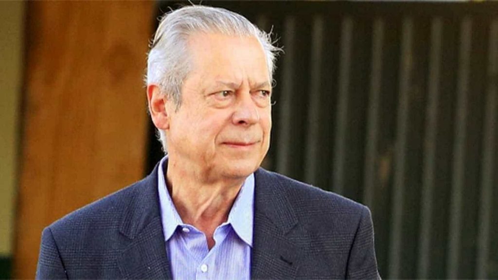 Justiça manda soltar ex-ministro José Dirceu