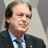 União Brasil inicia processo para expulsar Luciano Bivar do partido