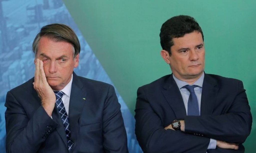 Horas antes de depoimento, Bolsonaro chama Moro de ‘Judas’