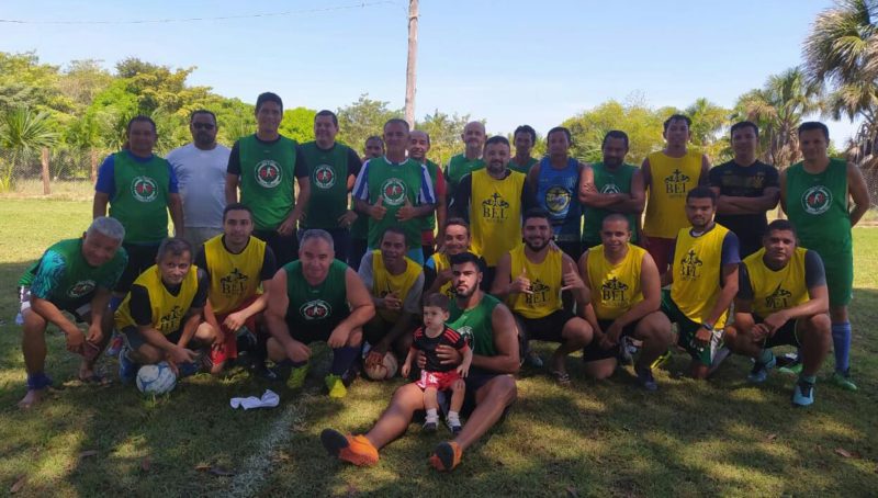 Jogo festivo marca inauguração do Campo da Escola Maranata