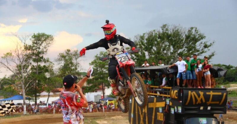 Copa Nordeste Pará de Motocross contagiou Capitão Poço