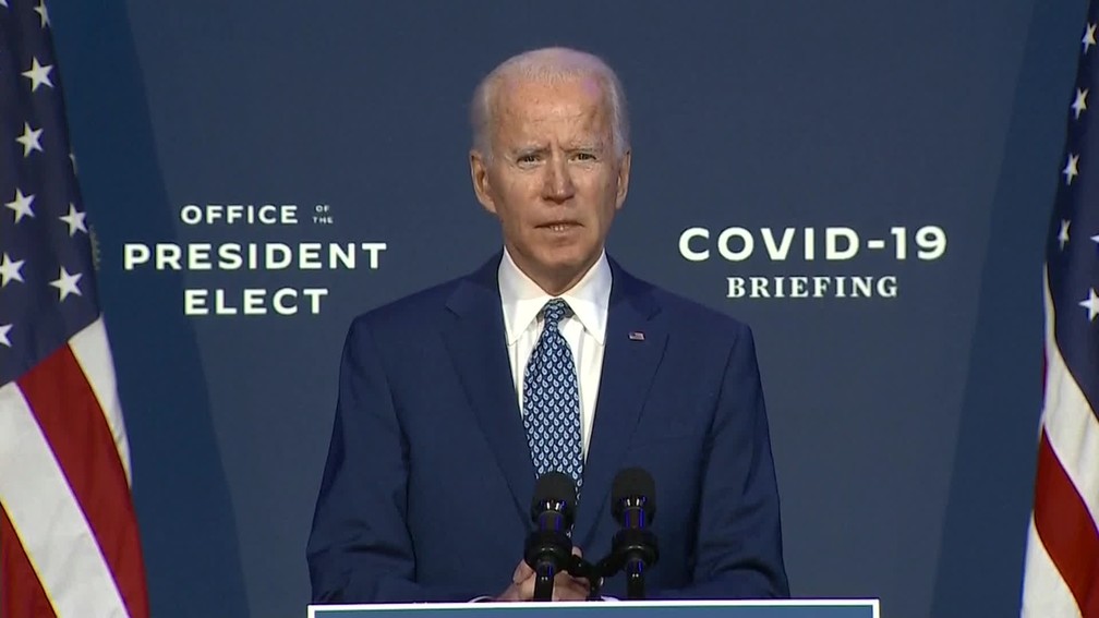 Joe Biden diz que vacina contra Covid-19 será gratuita e pede que todos os americanos usem máscara