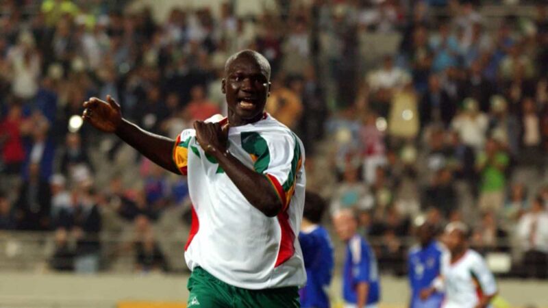 Destaque do Senegal na Copa de 2002, ex-meia Diop morre aos 42 anos