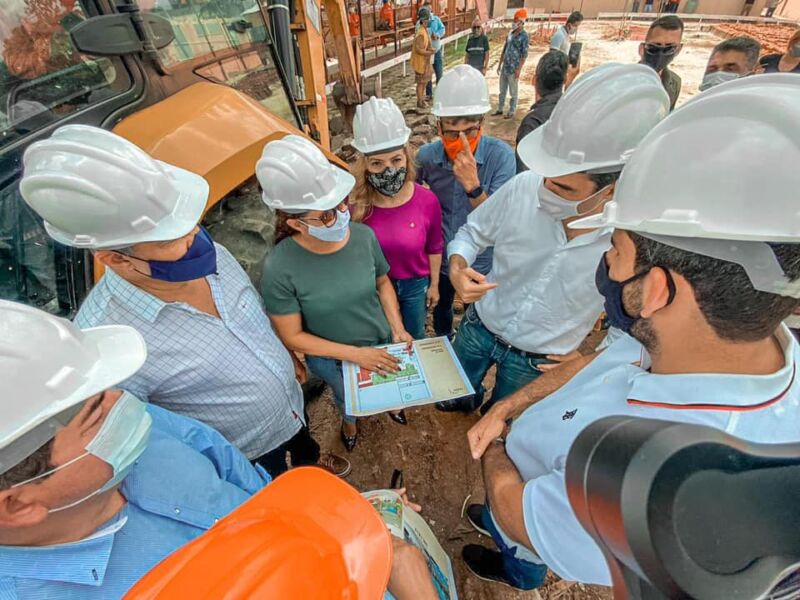 Deputada Nilse Pinheiro em visita técnica às obras do Hospital Municipal Infantil Dr. Celso Leão