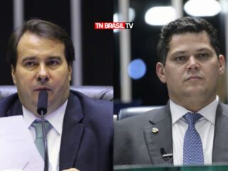 A regra (Constituição) é clara “vedada a recondução para o mesmo cargo na eleição imediatamente subsequente.”