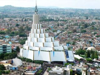 Igreja A Luz do Mundo com sede no México" felicita o povo Brasileiro"