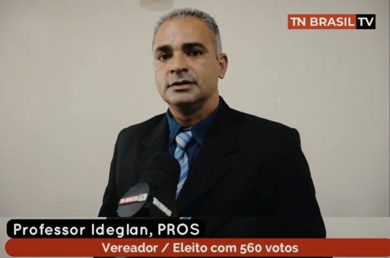 Professor Ideglan Pinheiro toma posse como vereador em Tailândia