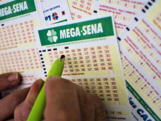 Mega-Sena : Sorteio pode pagar até R$13 Milhões hoje