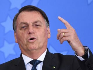 Bolsonaro afirma que Governo está preparado para executar plano nacional de vacinação