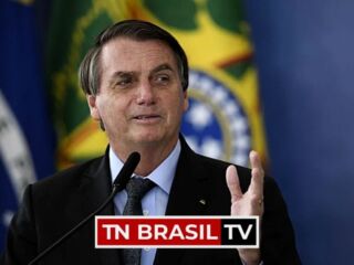 Bolsonaro entrega ao Congresso proposta do novo Bolsa Família