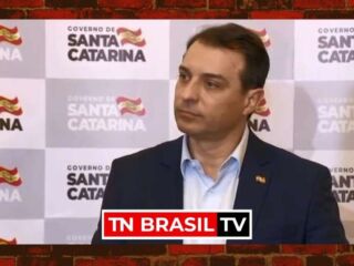 Governador de Santa Catarina ele absolvido em processo em processo de emitiam