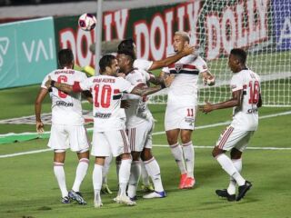 São Paulo vence Sporting Cristal e avança na Libertadores da América