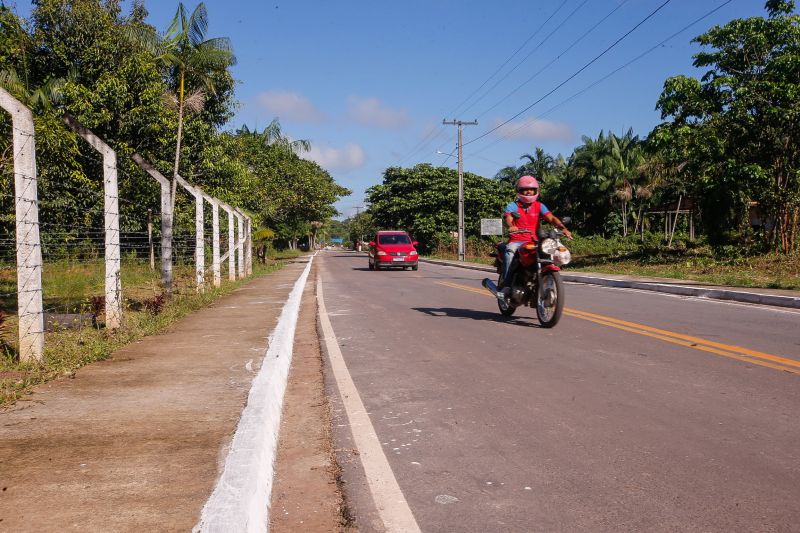 Governo entrega asfalto em Santa Bárbara e anuncia novas obras