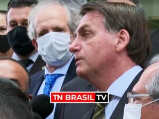 Após reação do STF, Bolsonaro volta a atacar a Corte