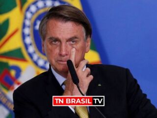 Bolsonaro diz que vai aprovar fundo eleitoral com R$ 4 bilhões, o dobro de 2020.