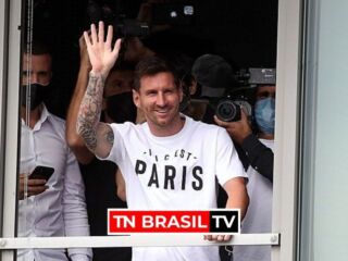 Lionel Messi é oficialmente o novo jogador do PSG