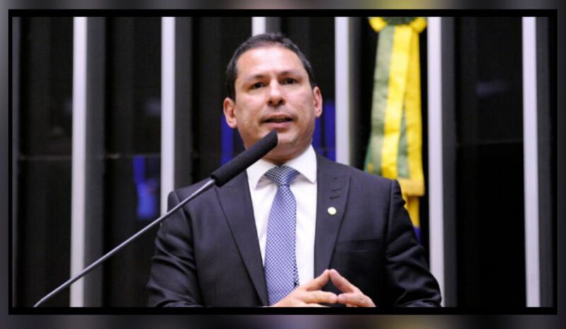 Se Bolsonaro desobedecer STF "Câmara não poderá negligenciar" diz deputado Marcelo Ramos.