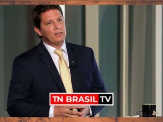 Sob pressão do Centrão, Mario Frias “entrega” chefe de gabinete