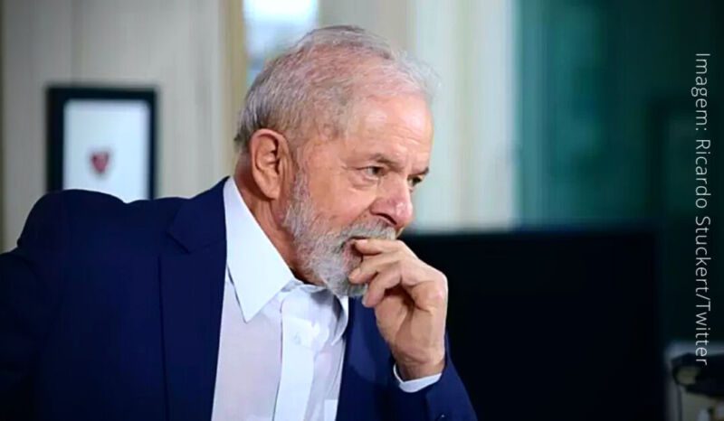 SÍTIO ATIBAIA: Juíza declara extinta punição a Lula e rejeita denúncia