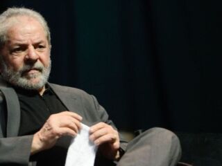 Lula: caso volte a presidência quer regular os meios de comunicação - "não tipo Cuba ou China, eu quero tipo Inglaterra".