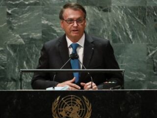 Bolsonaro diz na ONU - "Venho mostrar um Brasil diferente".