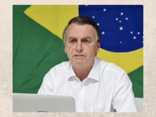 BolsonaroBolsonaro e alvo de protesto em Anguillara Veneta, na Itália. sobre se filiar ao PP ou PL - ‘Me dou bem com os dois partidos’.