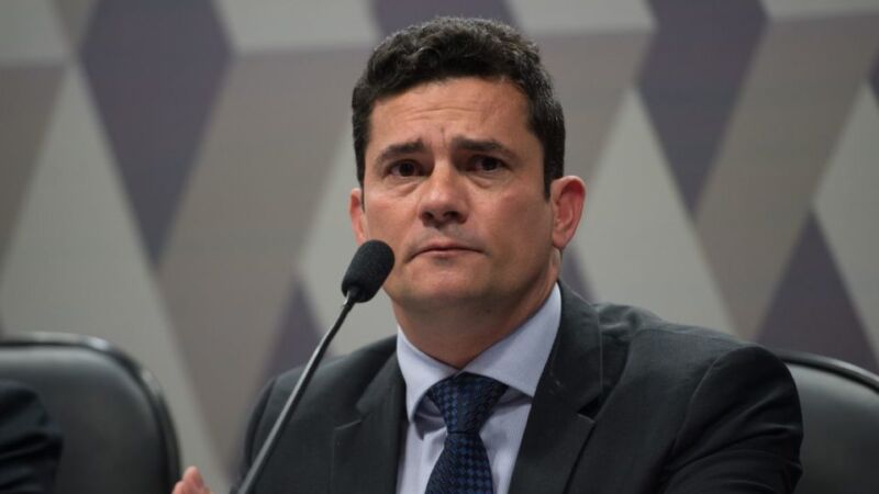 Sérgio Moro diz "Não serei candidato ao mandato...tem gente com medo e mentindo"