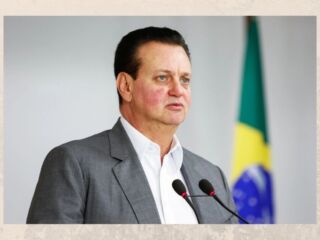 Presidente do PSD diz que Bolsonaro 'tem uma chance grande de não ir para o segundo turno'.