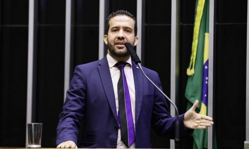 André Janones lança pré-candidatura à presidência da república pelo Avante