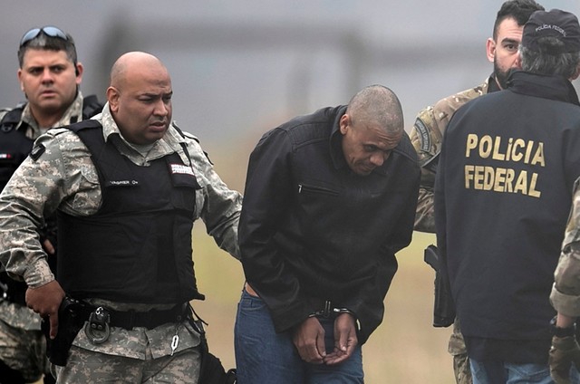Polícia Federal nega que Adélio Bispo tenha dado novo depoimento e atribuído ao petistas a facada