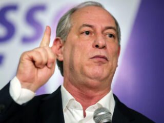 Ciro Gomes rejeita apoiar Lula e diz ‘Nunca mais farei campanha para bandido’.