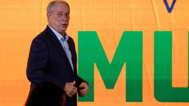 Ciro Gomes disse que Lula "está destruindo os partidos" de esquerda.