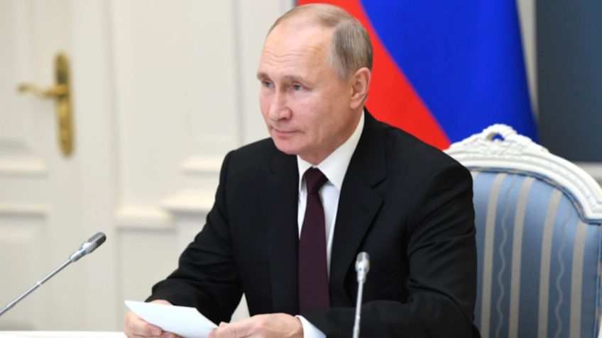 Vladimir Putin autoriza ataque a Ucrânia: Varias explosões são ouvidas