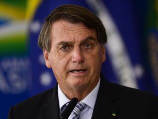 Jair Bolsonaro - "não vejo a hora de um dia entregar o bastão"