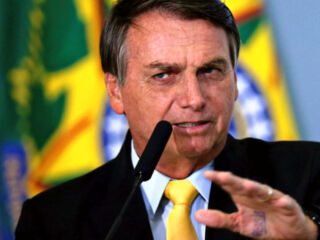 Bolsonaro agradeceu ao Congresso Nacional pela aprovação do PLP 11