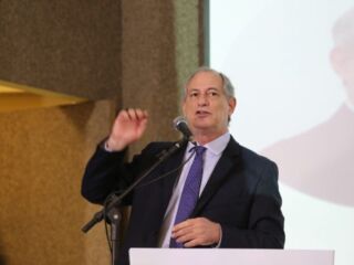 'Ele não, sem dúvida', diz Ciro sobre apoio no segundo turno