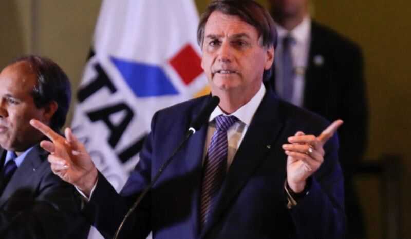 Jair Bolsonaro - "esperamos um retorno da Petrobras para rever preços do combustível"