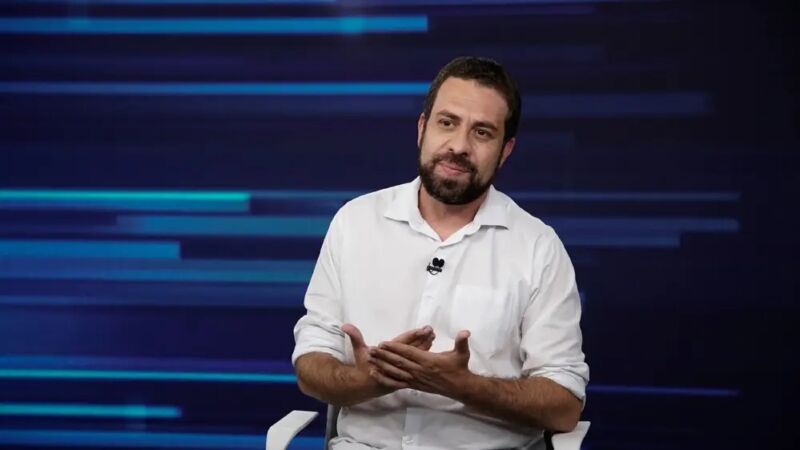 PT formaliza apoio a Guilherme Boulos para Prefeitura de SP