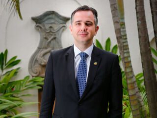 Rodrigo Pacheco desiste da sua pré-candidatura a presidência